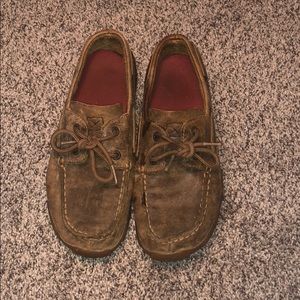 Child’s twisted x shoes